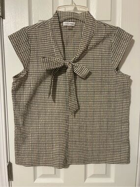 Calvin Klein Black & White Gingham Tie-Neck Cap Sleeve Blouse